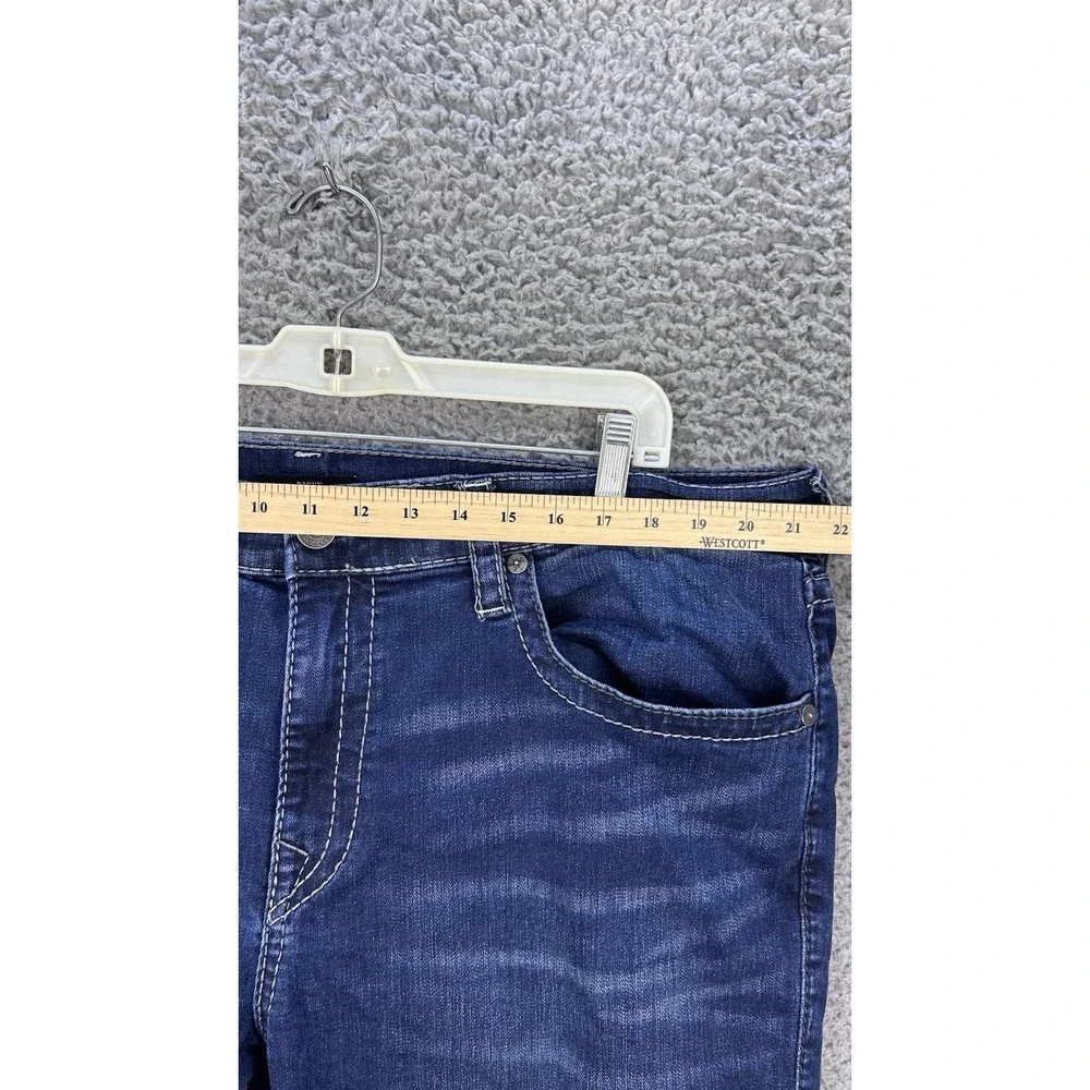 True Religion Jeans Men's Ricky Relaxed Straight Size 42x33 Blue Denim Med Wash